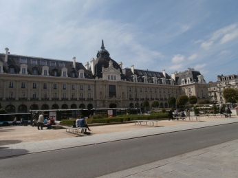 Place de la Republique (in English: Republic Square)